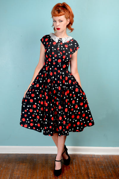 Hell bunny apples print dress with crochet collar  small s