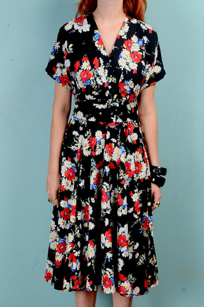 1940s Vintage kimono inspired floral full circle skirt dress by Hell Bunny