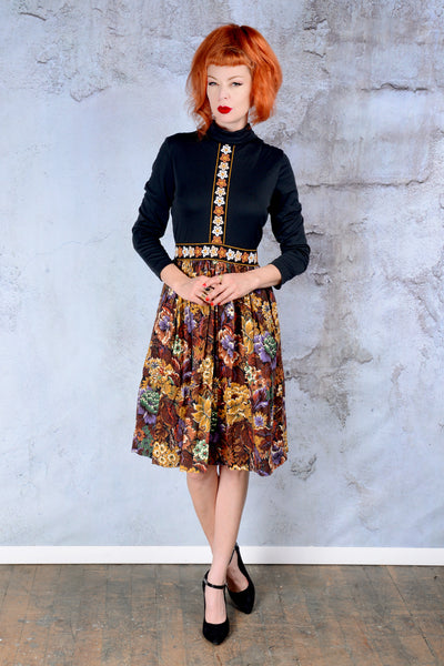 Vintage 1970s black and floral flare dress - SM